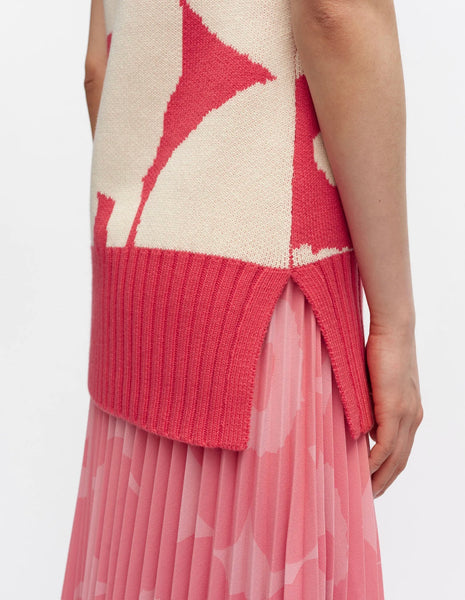 New Marimekko knitted vest, pink unikko